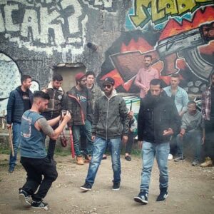 Kadri Beran Taşkın Instagram - @esatbargun, @cashflow_turkiye ve @gazapizmanilacar 'in #sifirbir icin yaptigi efsane parcanin klip cekimlerinden.. Super bir gundu.