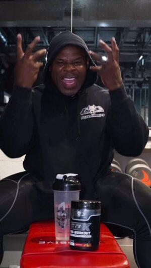 Kai Greene Instagram - FUEL THE DRIVE 🔥
Bodybuilding isn’t just about showing up, it’s about giving everything you’ve got, every single time. 

@corechamps RDX pre-workout is more than just a boost, it’s the firestarter that brings the heat when the stakes are high. With RDX, you don’t just prepare, you prepare to conquer. #LetsWORK!!!

THOUGHTS BECOME THINGS 💭

#KaiGreene
#CoreChamps
#ThoughtsBecomeThings
