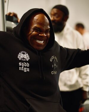 Kai Greene Instagram - Corazon releases tonight 6pm pst
Collection is limited & will go fast 🐺

@darcsport 🐍🔥❤️‍🔥
Code “KAI” at checkout

#KaiGreene 
#DarcSport
#ThoughtsBecomeThings