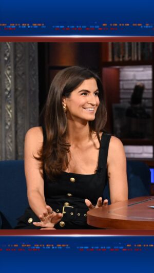 Kaitlan Collins Instagram - 5 stars for the Uber driver that kept cool during @kaitlancollins’ breaking news call with Donald Trump.

#Colbert