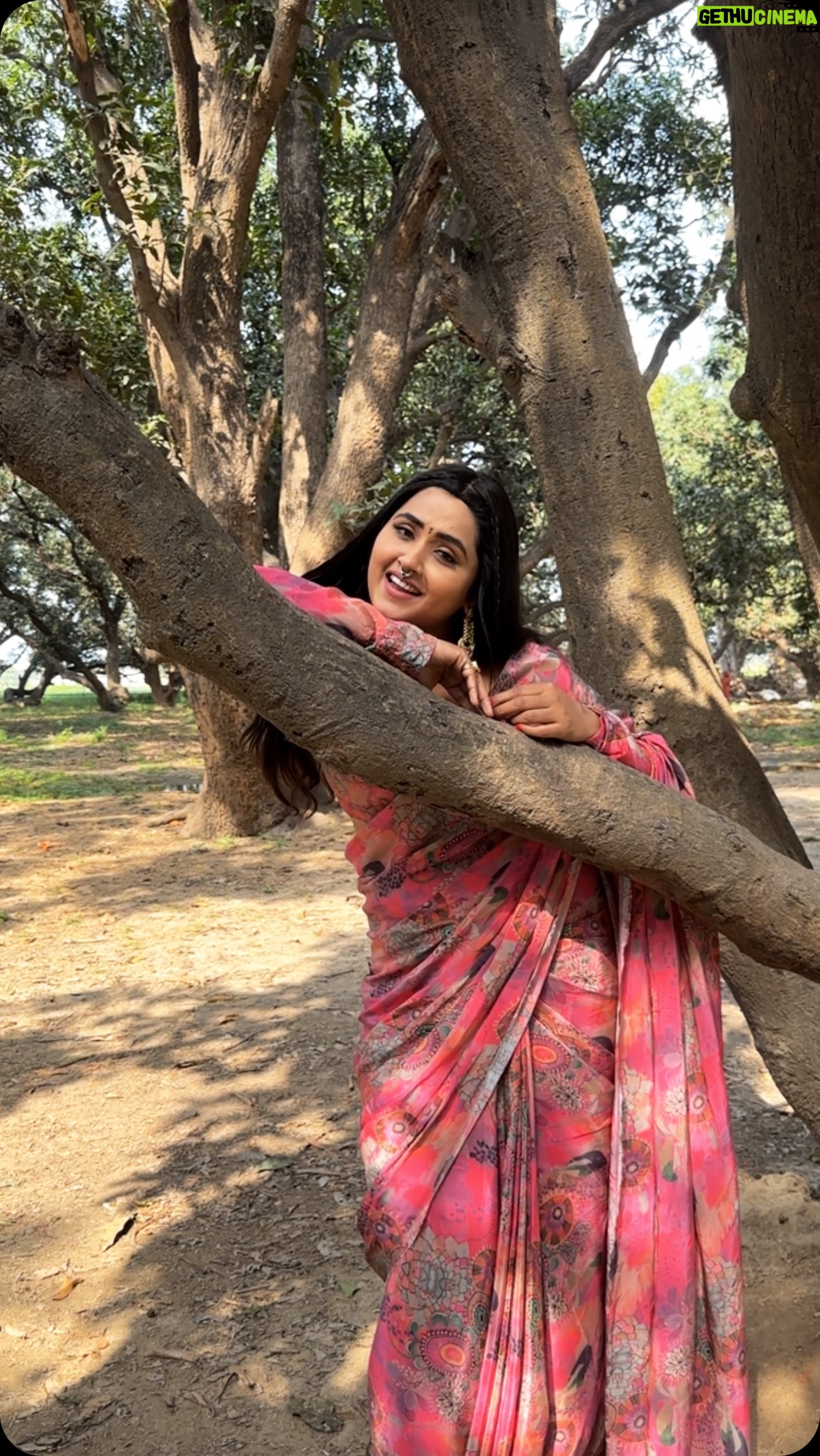 Kajal Raghwani - 293.2K Likes - ♥️