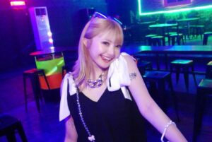 Actress Kalen Anzai HD Photos and Wallpapers July 2024