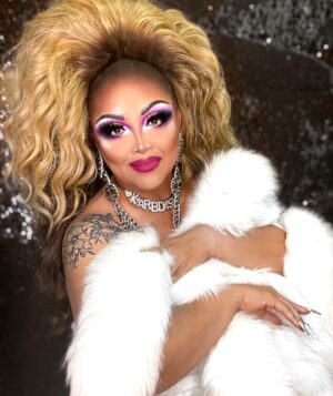 Kalorie Karbdashian-Williams Instagram - This woman is my 🌎 💕 happy Mother’s Day @lisa.delarosachaves 💕💕💕
