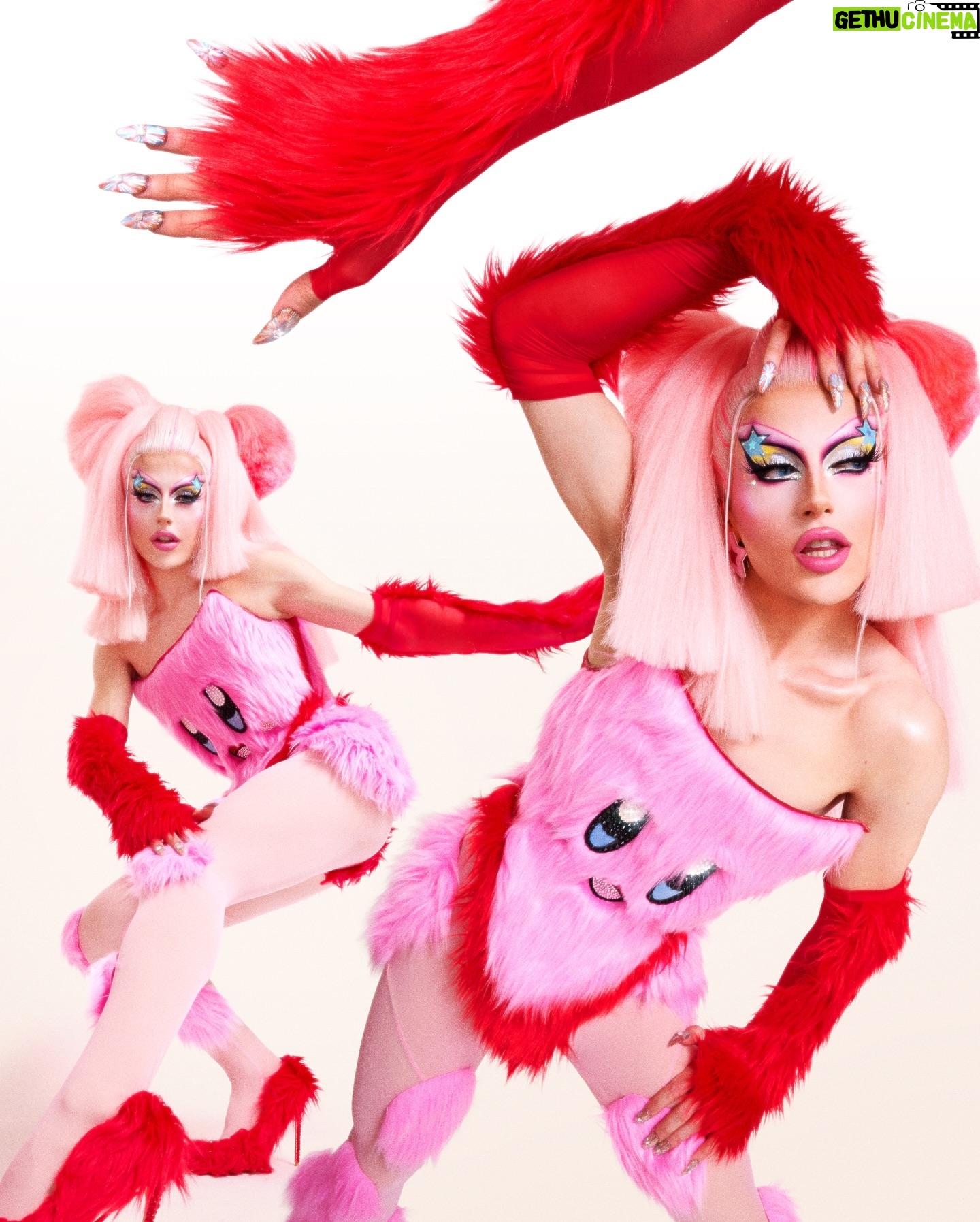 Kam Hugh - 18.8K Likes - 🩷KIRBY SUCKER🩷
——
For years I have been willing to make a Kirby look!
Well I guess the final of @dragrace_france season 3 is the right place!
Who will win that crown tonight ?
——
my Team:
📸: @ranobrac
👗 @ladymissboo
💇🏼♀️ @christophe_mecca
💅 @chloedan520
Earring @jule_et_lily
——
#drag #dragrace #dragracefrance #makeup #kirby #japan
