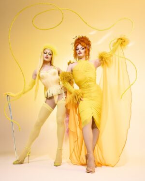 Kam Hugh Instagram - 🪡Ball SISTERS 🪡
——
Well you asked for it so we listened !
So happy to share this Yellow moment with you all ☀️
Vos deux ptites meufs préférées 🫶
——
OUTFIT: @ladymissboo,  @artofdiucelu
HAIR : @wigtsublu
Wig par @wigtsublu
PHOTO: @ranobrac
#drag #dragqueen #makeup #outfit