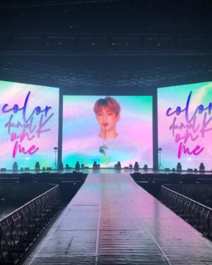 Kang Daniel Instagram - 안녕하세요, 강다니엘입니다.
올해도 벌써 반이나 흘렀네요. 날씨가 부쩍 더워진 만큼 시간이 참 빠름을 실감합니다.

지난 5년이라는 시간 동안 저에게 울타리가 되어주고 또 한편으로는 책임감을 배우게 해주었던 커넥트와의 여정이 막을 내렸습니다.

그동안 함께 울고 웃으며 커넥트를 이끌어가주셨던 모든 임직원 여러분과 관계자분들에게 정말 감사하다는 말을 드리고 싶습니다. 이 마음 잊지 않겠습니다.

좋지 않은 소식과 함께 지난 여정을 마무리하게 되어 아쉽고 애석한 마음이지만, 지금껏 늘 그랬듯이 묵묵히 열심히 헤쳐나가 보려고 합니다. 이 또한 더 나은 미래를 위해 많이 고민하는 시간이 되도록 하겠습니다.

그리고 지금 누구보다 절 생각해 주시고 계실 우리 다니티! 
저는 앞으로도 한결같이 강다니엘로서 여러분 곁에 있겠습니다. 빠른 시일 내에 좋은 소식 들려드릴 수 있도록 노력할 테니 너무 걱정하지 말고 밥 잘 챙겨 먹고 있어요!
감사합니다.