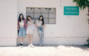 Kang Ji-young Instagram - 💜🩷🧡💚💛💙