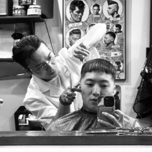Kang Seung-yoon Instagram - 동네 바버형 김지수씨🫡