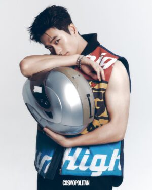 Kang Tae-oh Instagram - #코스모폴리탄