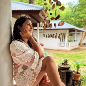 Kaniha Instagram - Slowing down...
Far away from the noise and chaos,
Embracing the love,
Trusting the process!
❤️🩷❤️