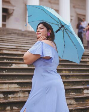 Kanisha Malhotra Instagram - Not feeling blue anymore because I am my own blue 💙

What’s a Blue?
It’s a person who have seen your best & worst. Someone who has changed your perspective towards life. Your best friend. Someone you can always count on. 
Who is your blue? 

📸 @whoisclicking 

#selflove #healing #chotichotikhushiyan #monsoon #rain #umbrella #blue #blueperson #whoisyourblue