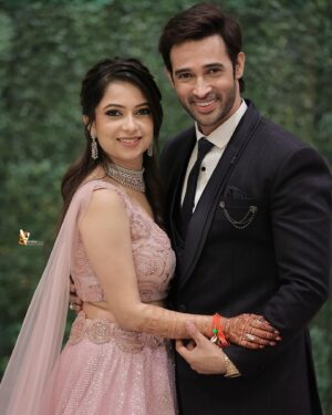 Karan Sharma Instagram - Creating our own fairytale💖🧿❤️✨

Photography: @gv_photography_and_films 
Hair and makeup: @bhatianikisha @shyambhatiahairstylist👰‍♀️outfit: @rajgharana.rg 

#pookavivaah #poojakarannam #justmarried #newbeginnings #ourveryownfairytale #happilyeverafter