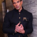 Karan Singh Grover