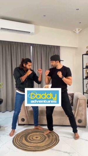 Karanvir Bohra Instagram - 2 DADDYs navigating the ADVENTUREs of #fatherhood 
Checkout the fun chat on my podcast today at 6pm with @guruchoudhary only @daddy_adventures