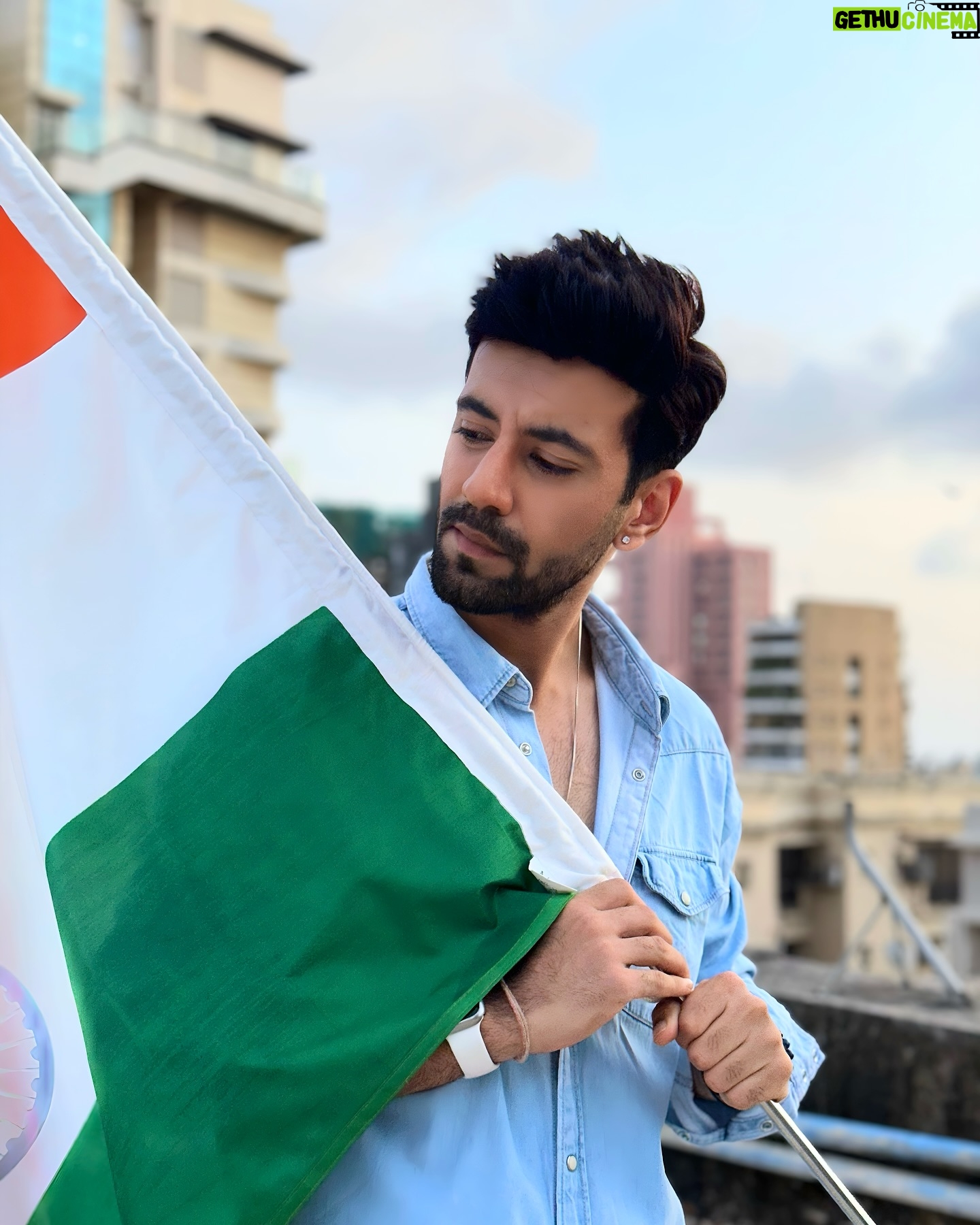 Karanvir Sharma - 13.6K Likes - Vande Mataram 🧡🤍💚
Respect thy Mother. Respect thy Women. ✊🏼
.
.
.
.
.
.
.
.
.
#78thindependenceday #india #bharat #independenceday #vandemataram #jaihind #🇮🇳 #jaiho