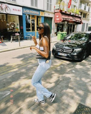 Karidja Touré Instagram - Earlier🤰🏾🍔🌞

@souk_and_pix 📸