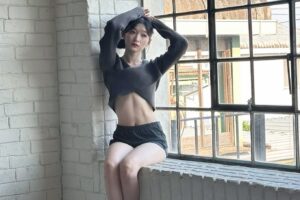 Karin Miyamoto Instagram - ♡

宮本佳林写真集 「Prink」発売決定🧚‍♀️

4年4ヶ月ぶりの写真集です💜

自分で言うのは何ですが、、

"宮本佳林史上最高ビジュアル"に仕上がってます‪🫶🏻‎❤️‍🔥

絶対チェックしてください💜

予約はストーリーズハイライトから💖

#写真集
#prink
#宮本佳林
#ビキニあります
#安心してください
#予約受付中