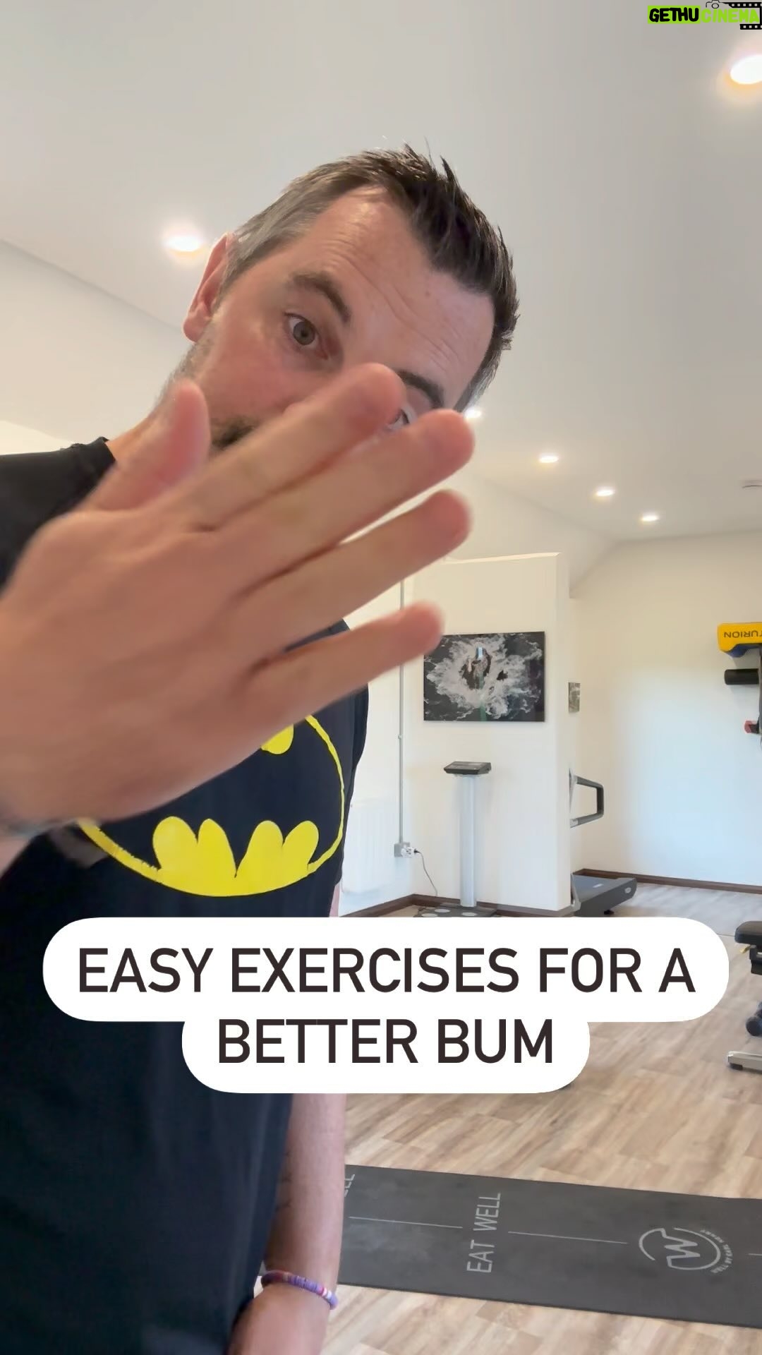 Karl Henry - 1.2K Likes - Want to have a better bum and get better balance?here are some really simple exercises 💪🏻
If you have any concerns about your health then do not do the above exercises, see your GP or your physio for specific advice
#health #motivation #bum #fitness #healthylifestyle #tips #exercise #balance l