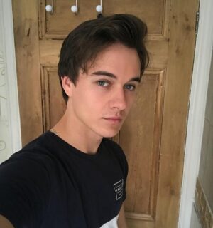 Karl Hughes Instagram - Come @ me