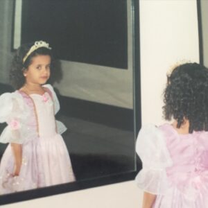 Karol Alves Instagram - em uma escala de 1 a 10 baby karois, qual o humor do seu dia até agora? ✨