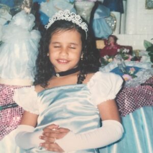 Karol Alves Instagram - em uma escala de 1 a 10 baby karois, qual o humor do seu dia até agora? ✨