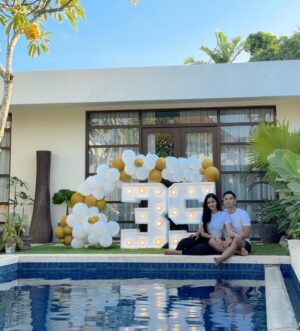 Kartika Berliana Instagram - Happiest birthday love, best friend, boyfriend, old brother, and partner☀️i believe you’ll become a great wise man year by year. Happy banget jadi partner yang lihat kamu bertumbuh jadi lebih hebat tiap tahun nya💪🏻 Wishing you every good things happen into your life.. Jbu abundantly🌹