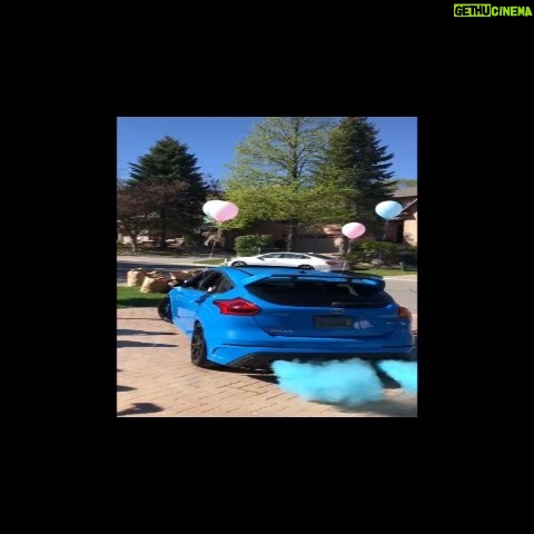 Káss - 159 Likes - 5 years ago, we went viral for this gender reveal 🤩
#babyshower #gender #reveal #genderreveal #babyboy #babygirl #car #focusrs #focusrsmk3 #nitrousblue #boyorgirl #genderrevealparty #genderrevealvideos #happymothersday