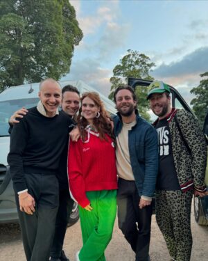 Kate Nash Instagram - Thank you @kendalcalling !! I met sugababe @siobhandonaghy 😵🫶 & bumped into old friends @86tvsband 🤗 I love the North 💚☘️