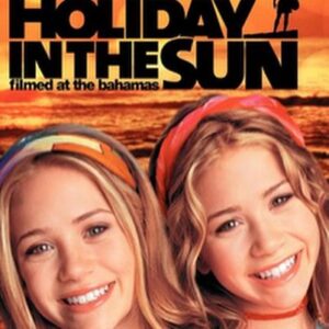 Katelyn Tarver Instagram - Holiday in the sun ☀️