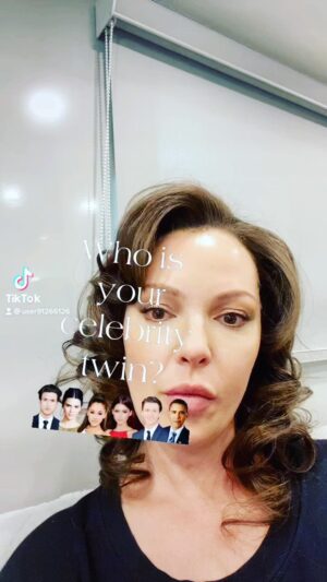 Katherine Heigl Instagram - Well…I did not see that coming. I bet that family reunion would be…fun?