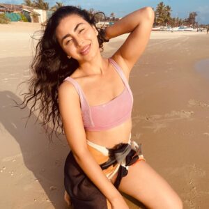 Katie Iqbal Instagram - This fire in me… in unstoppable… I just wanna fly!