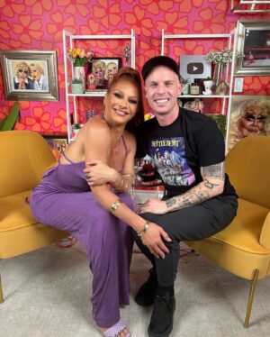 Katya Zamolodchikova Instagram - Had a blast with @sashacolby on the pod!