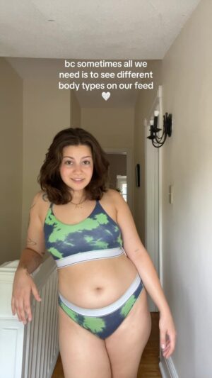 Keara Graves Instagram - just putting this here for representation 🤍 ily 

#bodyacceptance #bodyconfidence #healing #healingjourney #bodytypes #edrecovery #curvy #midsize