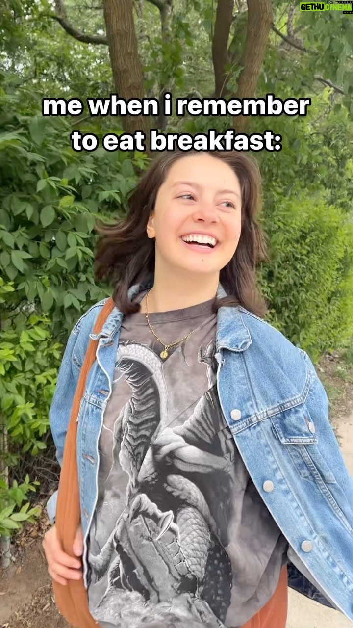 Keara Graves - 91.5K Likes - I always feel SO much better mentally & physically when I fuel my body in the AM 🥰
#healingjourney #foodisfuel #edrecovery #bodyacceptance