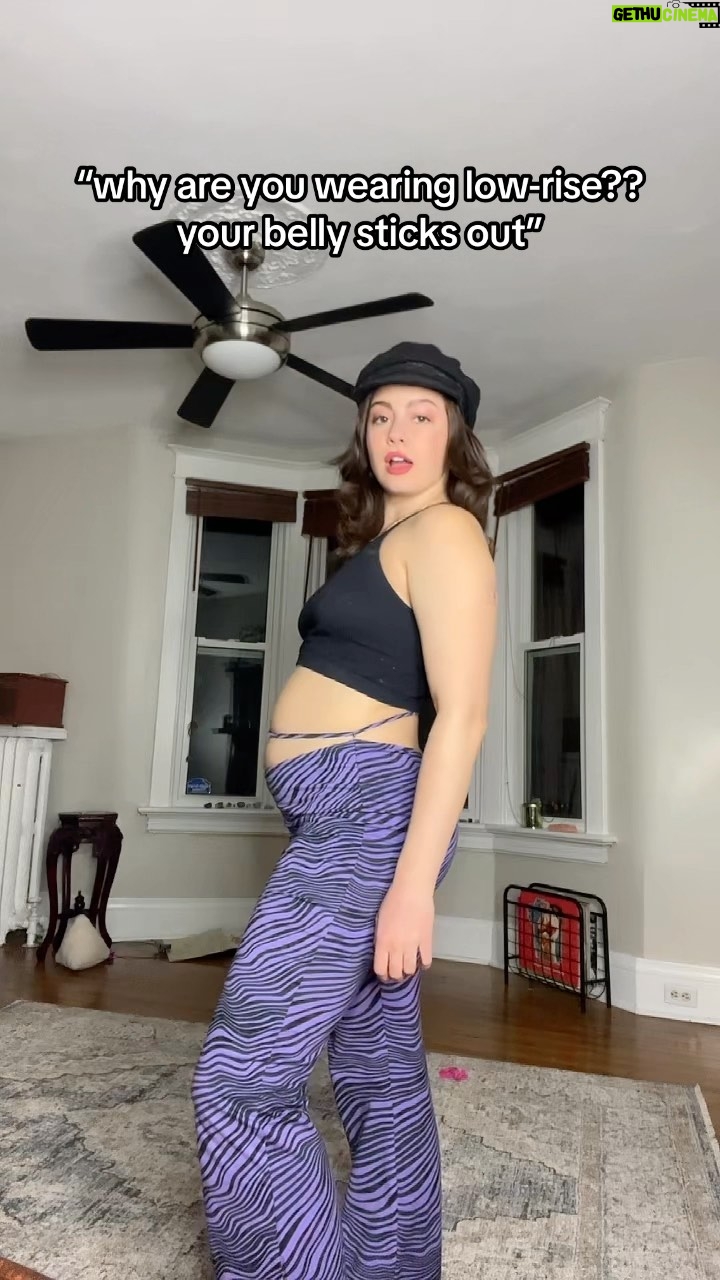 Keara Graves - 63.1K Likes - here’s a permission slip 📝 to wear whatever TF u wanna wear no matter what your body looks like !!!!!
sincerely, your friend keara👸
#bodyconfidence #bodyacceptance #selflove #healing #edrecovery