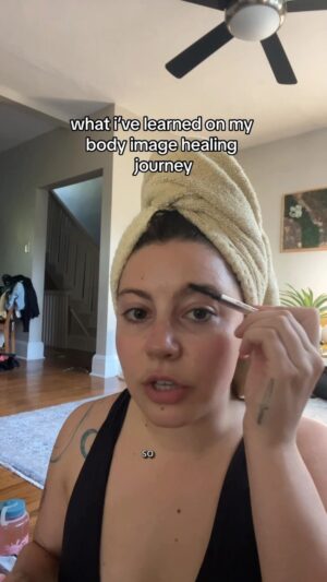 Keara Graves Instagram - 1. notice the thought w/o judgement (the hardest part)
2. decide not to identify with it
3. pick a new thought you want to embody instead
4. repeat 🔁!!

#bodyimage #bodyimagehealing #bodyacceptance #selflove #healingjourney #edrecovery