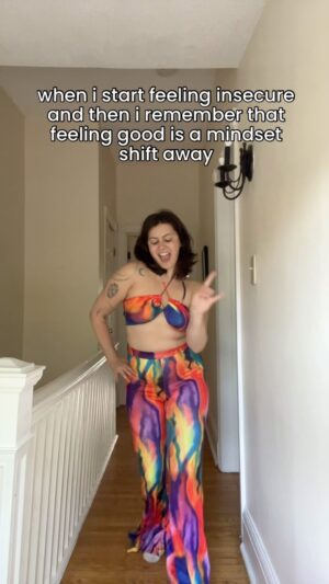 Keara Graves Instagram - Looking hot is feeling hot and that’s a choice you can make every day ⚡️ 

#bodyacceptance #bodyimagehealing #edrecovery #healingjourney #mindset #mindsetshift