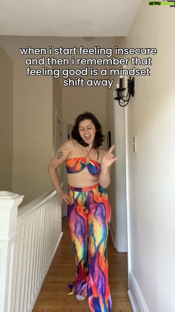 Keara Graves - 340.3K Likes - Looking hot is feeling hot and that’s a choice you can make every day ⚡️
#bodyacceptance #bodyimagehealing #edrecovery #healingjourney #mindset #mindsetshift