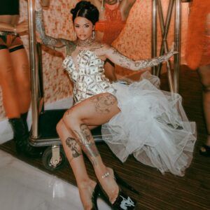 Kehlani Instagram - i wanna make magic 🎉🎲
