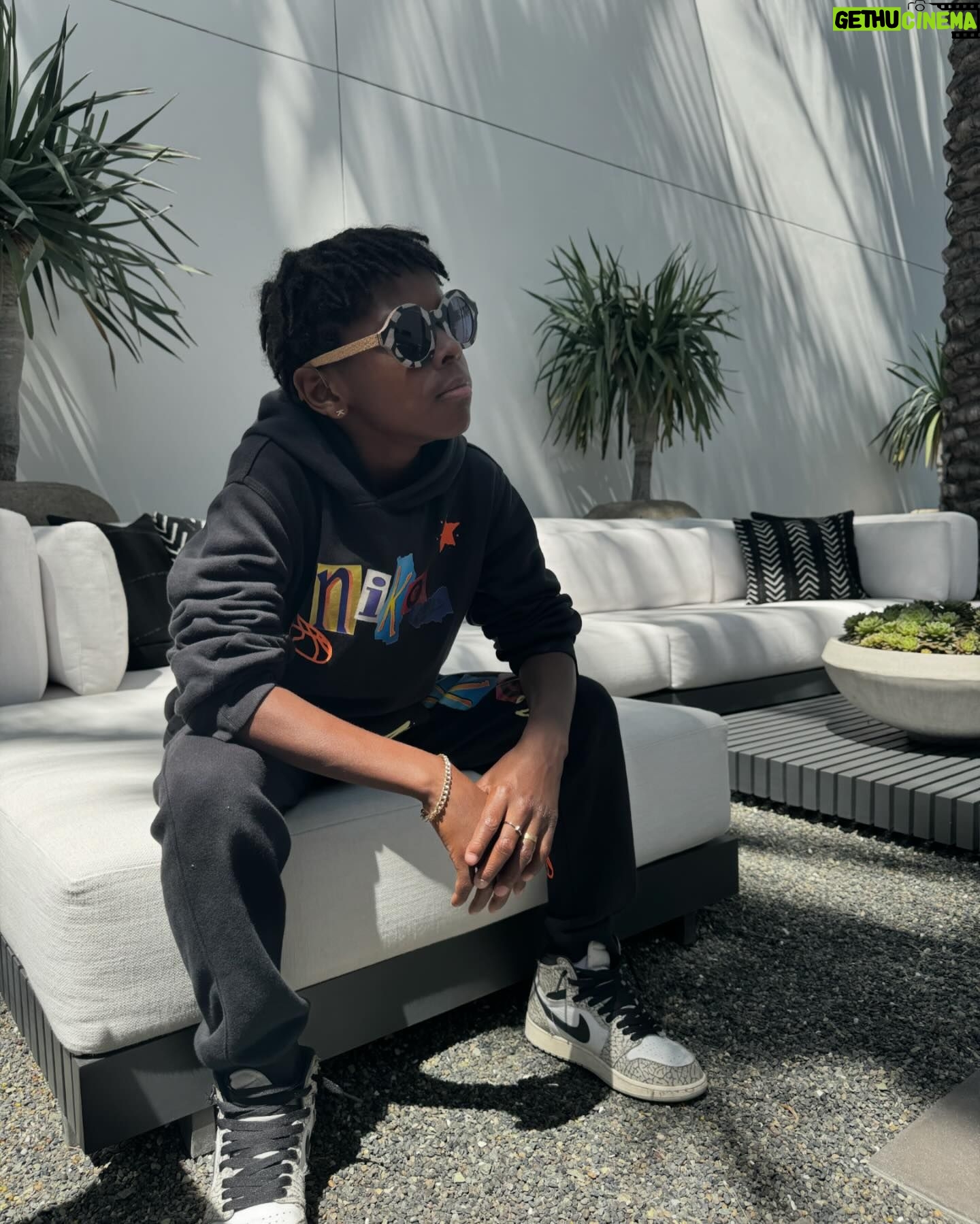 Keivonn Woodard - 2.7K Likes - effortlessly cool, always.