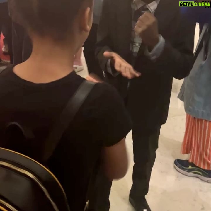 Keivonn Woodard - 3.7K Likes - Had the chance to meet @keivonnwoodard from the show “The Last of Us” @thelastofus He is such a cool kid! I’m glad you enjoyed our show @thelionking Thank you for teaching me some sign language. I’ll be better at it the next time we meet 🤗🤗
#thelastofus #thelionking #youngnala #disney #lionkingmusical #broadwaykids #broadway #rafikitour #disneykid #bway #blackbroadway #washingtondc #youngactor
#nationaltour #blackgirlmagic #kennedycenter #talentedkids
#hangingwithaniya #naturalhair #shaderoom #explorepage #kidsingers
#BCKTalentedkids
#curlykidshaircare #blackgirlsrock #disneyplus #atlanta #childperformer #aniyasimone #positivevibesalways