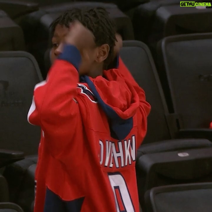 Keivonn Woodard - 4.1K Likes - Jumbotron Rooting for DC Capitals! We had a blast. 4-2 W. 🤩 #gocaps #win #8