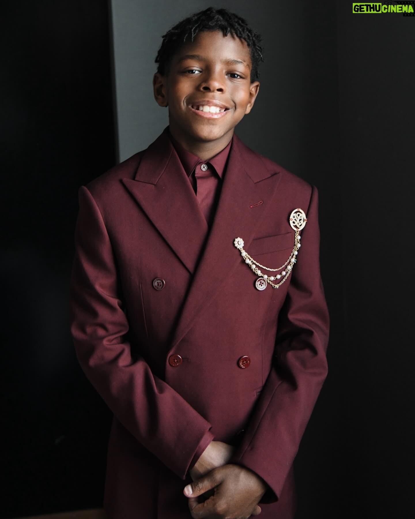 Keivonn Woodard - 7.7K Likes - Life is too short to wear boring suits #emmynominated #louisvuitton #televisionacad