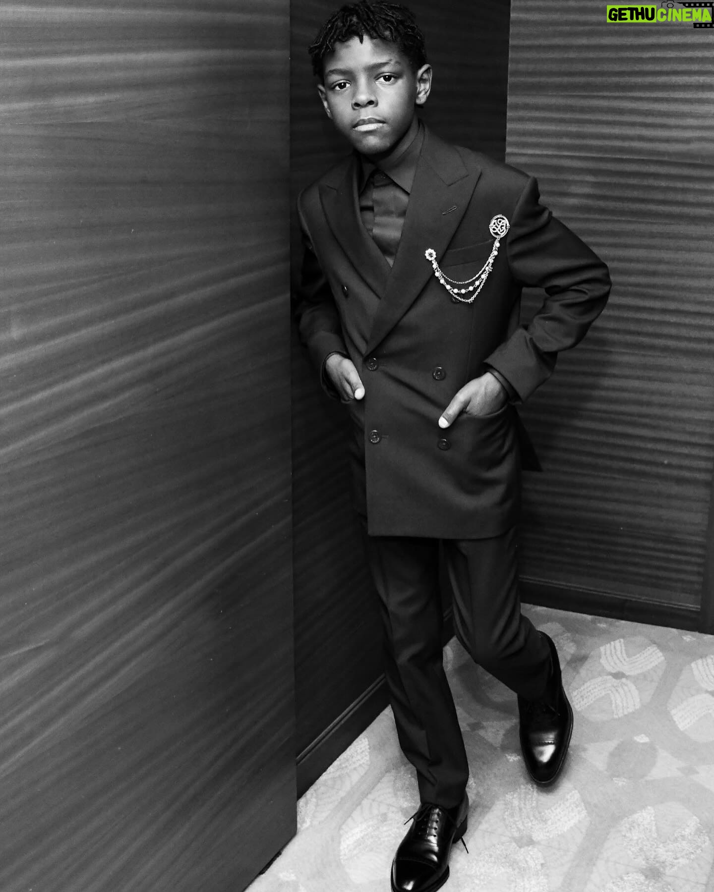 Keivonn Woodard - 7.7K Likes - Life is too short to wear boring suits #emmynominated #louisvuitton #televisionacad