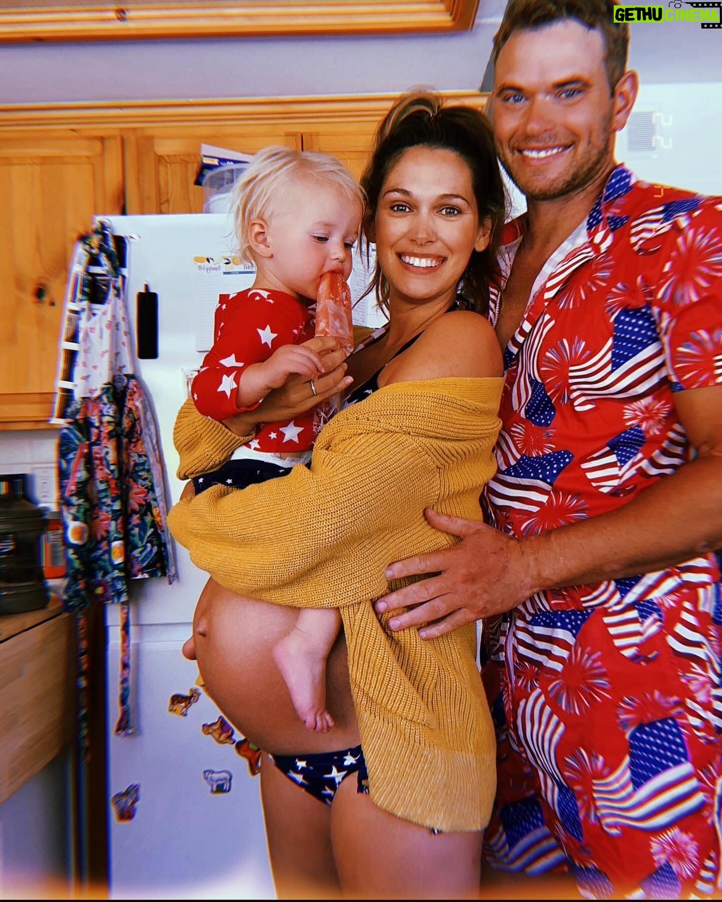 Kellan Lutz - 3 Likes - ❤️🤍💙🇺🇸 July 4th 2024 -> 2023 -> 2022 -> 2021 -> 2020 (pregnant with Ashtyn in 2020 🥹)