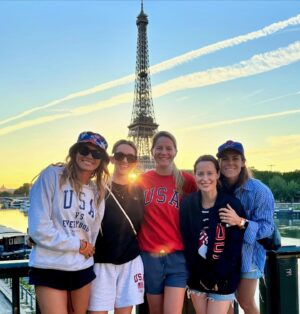 Kelley O'Hara Instagram - 15/10 would recommend 48 hr full send to Paris to watch your friends win gold 🤘🇺🇸