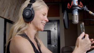 Kelli O'Hara Instagram - What an honor to have Tony Award winning, and Emmy,
Olivier, and 2-time Grammy nominated artist, Kelli O’Hara, join us on this album! ✨
•
@kelliohara made history as the first artist to crossover from #Broadway to the Metropolitan #Opera, just finishing another run of “The Hours” opposite Renée Fleming and Joyce DiDonato this spring, after starring on Broadway in “Days of Wine and Roses” alongside another featured singer on @impossibledreamalbum - @briandarcyjames! 
We can’t wait for the world to hear Kelli’s iconic crossover vocals on “Make Our Garden Grow” by Leonard Bernstein, featuring @bivoices  and @nationalchildrenschorus. You’ll also hear her in a delicious harmony with @adriennelwarren in the final track 🎶🎵
•
•BUY NOW at the link in our bio to support @aaronscottlazar and @youralsnetwork. 🔗💿
•
•FOLLOW @impossibledreamalbum 
•
#impossibledream #IMpossible #impossibledreamalbum #aaronlazar #endals #kelliohara #Broadway #ALS #musicheals #opera 
📸: @jonestabrooks 
🎧🎤: @big.orange.sheep