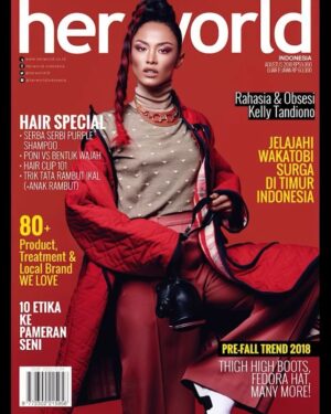 Kelly Tandiono Instagram - #AugustIssue
Welcoming this month with a look of our latest issue starring the spectacular @kelly_tandiono in @hermes!
•
Photo by @wongsim 
Makeup by @bubahalfian 
Hairdo by @ardndut 
Styled by @bimopermadi 
Assisted by @ydeayu @ebeth_michelle 
Wardrobe by @hermes
#herworldindonesia #herworldmagazine #herworld #HWIAgustus2018 #onthecover #cover #covergirl #coverstory #fashionmagazine #magazine #cover #augustissue #model #actress #triathlete kellytandiono