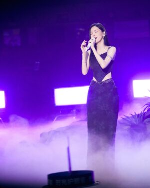 Kelly Yu Instagram - 一些来自“时光”的记忆～