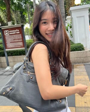 Kemisara Paladesh Instagram - ตื่นไปทำงาน!!!! ✌🏻✅